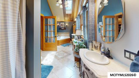 715 S 12th Street Clear Lake IA 50428