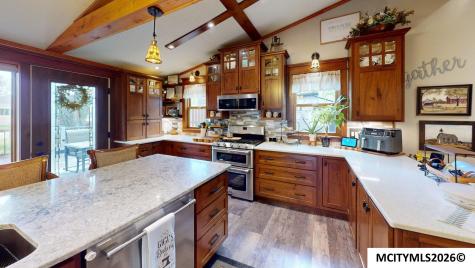 715 S 12th Street Clear Lake IA 50428