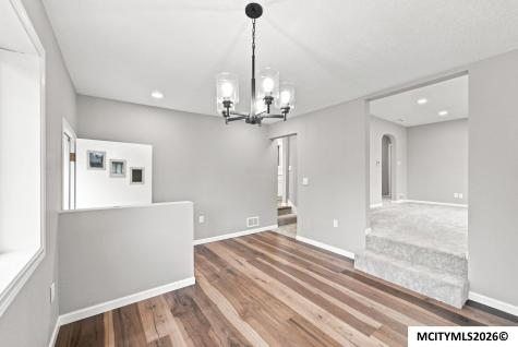 241 27th SW Mason City IA 50401