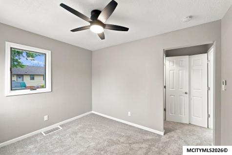 241 27th SW Mason City IA 50401
