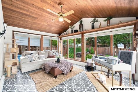 307 Orchard Lane Clear Lake IA 50428