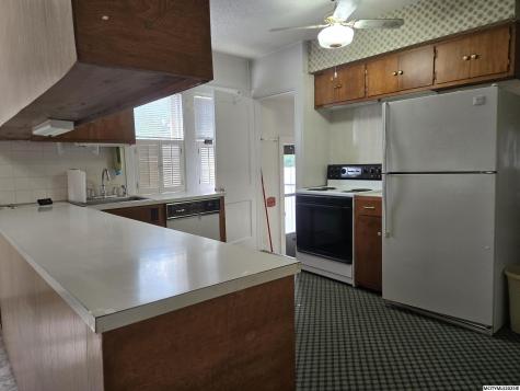 1022 N Monroe Avenue Mason City IA 50401