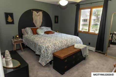 8 Williamsburg Circle Mason City IA 50401
