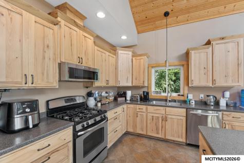 3353 Balsam Avenue Osage IA 50461