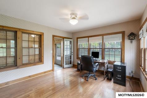 715 N Hampshire Avenue Mason City IA 50401