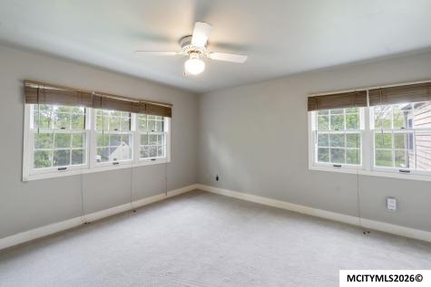 715 N Hampshire Avenue Mason City IA 50401