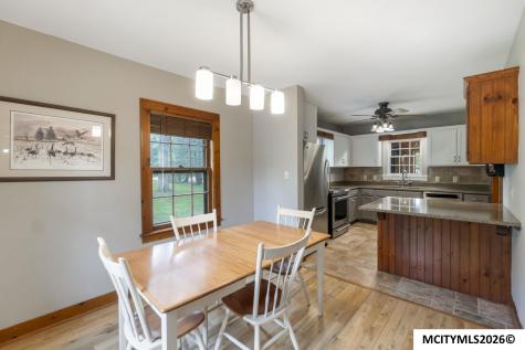 715 N Hampshire Avenue Mason City IA 50401