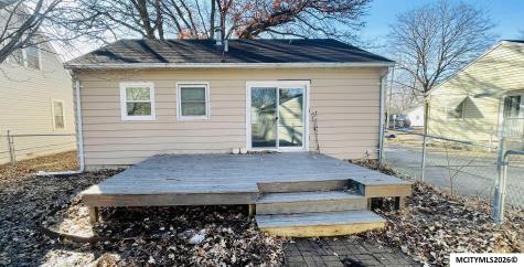 954 15th Street NE Mason City IA 50401