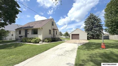 526 12th SE Mason City IA 50401