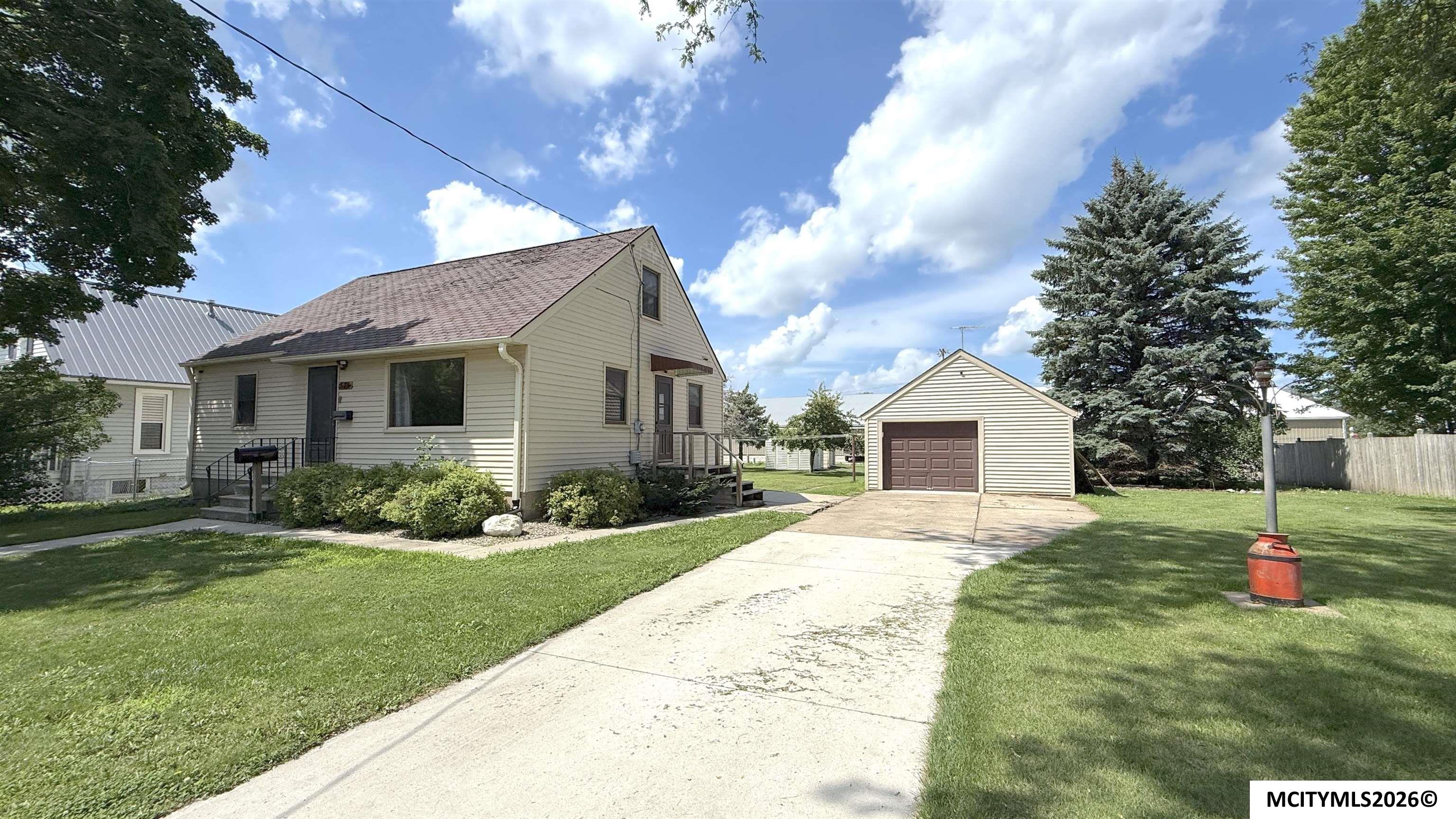 526 12th SE Mason City IA 50401