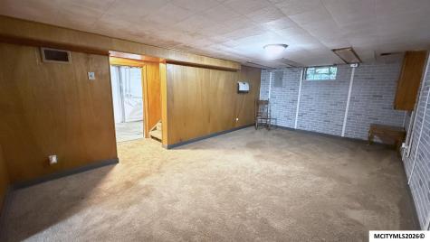 526 12th SE Mason City IA 50401