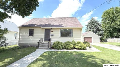 526 12th SE Mason City IA 50401