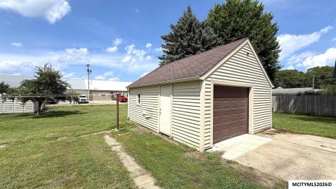 526 12th SE Mason City IA 50401