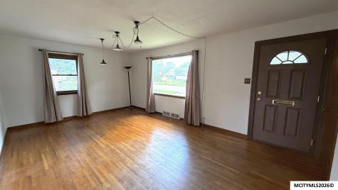 526 12th SE Mason City IA 50401