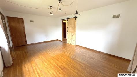 526 12th SE Mason City IA 50401