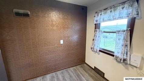 526 12th SE Mason City IA 50401