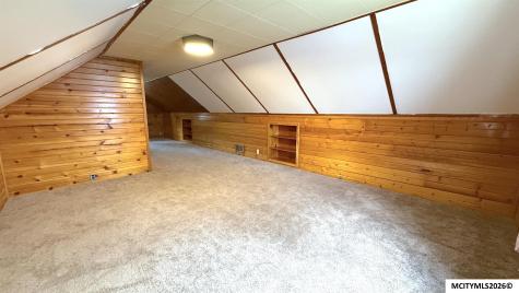 526 12th SE Mason City IA 50401