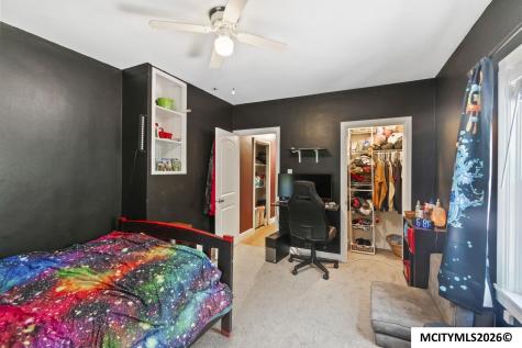 636 2nd NE Mason City IA 50401