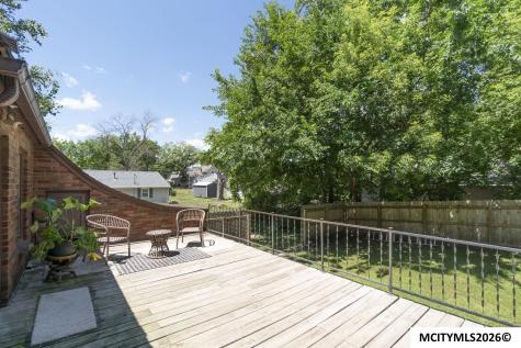 636 2nd NE Mason City IA 50401