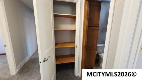 537 NE 4th Street Mason City IA 50401