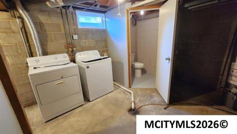 537 NE 4th Street Mason City IA 50401