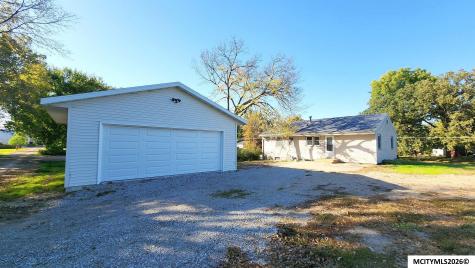 537 NE 4th Street Mason City IA 50401