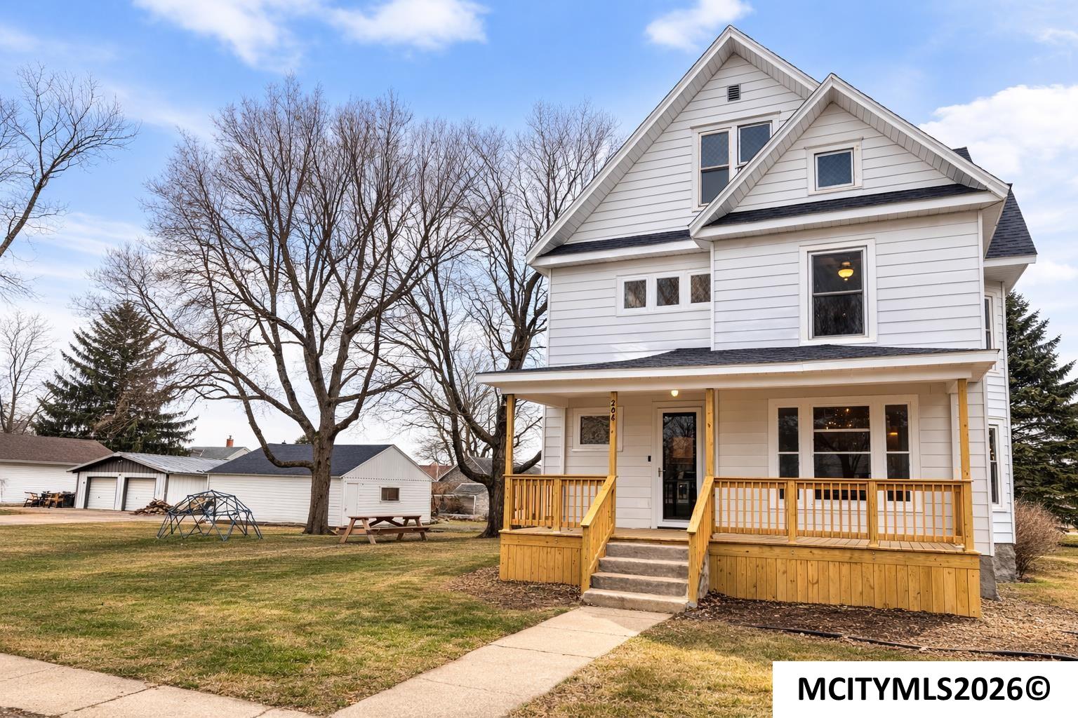 204 3rd Street S Rockwell IA 50469