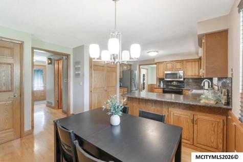 5 Quarry Road Mason City IA 50401