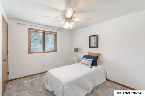 5 Quarry Road Mason City IA 50401