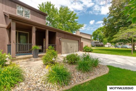 5 Quarry Road Mason City IA 50401