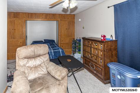 21 19th SE Mason City IA 50401