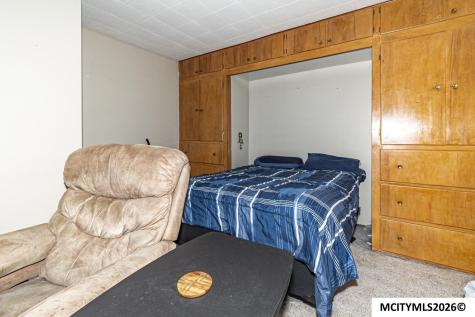 21 19th SE Mason City IA 50401