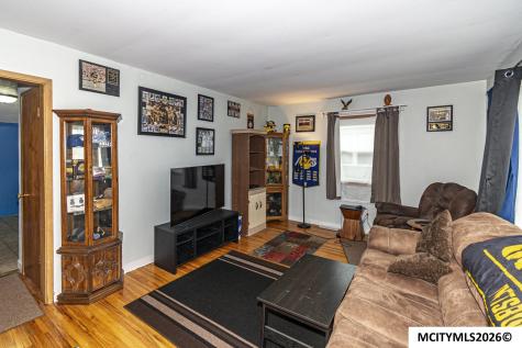 21 19th SE Mason City IA 50401