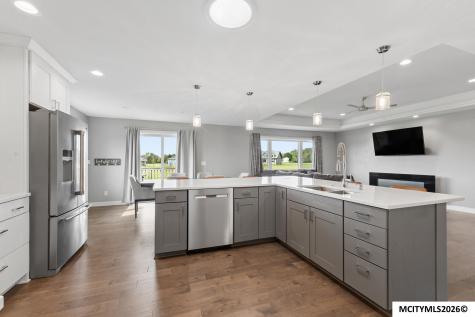 714 Cypress Court Mason City IA 50401