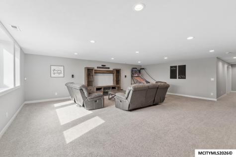 714 Cypress Court Mason City IA 50401