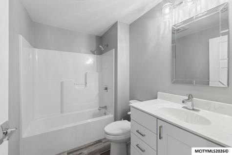 714 Cypress Court Mason City IA 50401