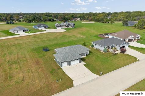 714 Cypress Court Mason City IA 50401