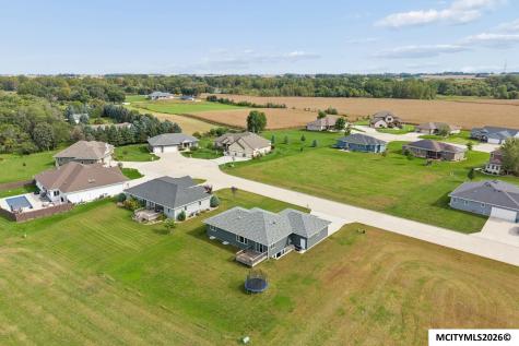 714 Cypress Court Mason City IA 50401