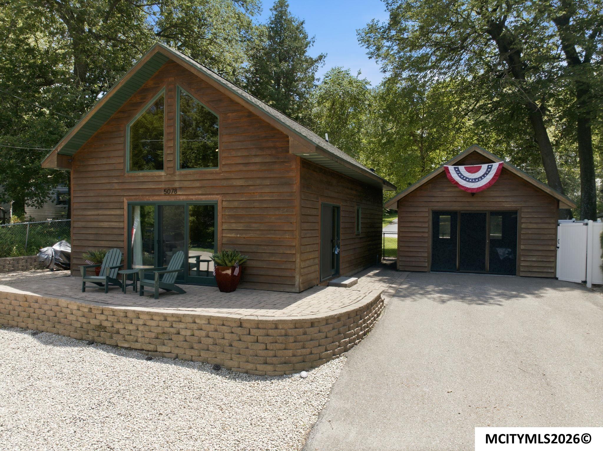 5078 S Shore Drive Clear Lake IA 50428