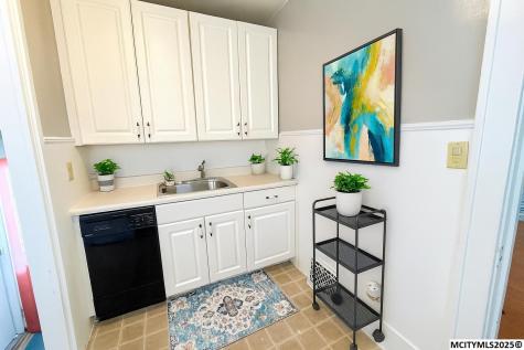 512 15th SE Mason City IA 50401