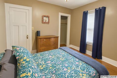 512 15th SE Mason City IA 50401