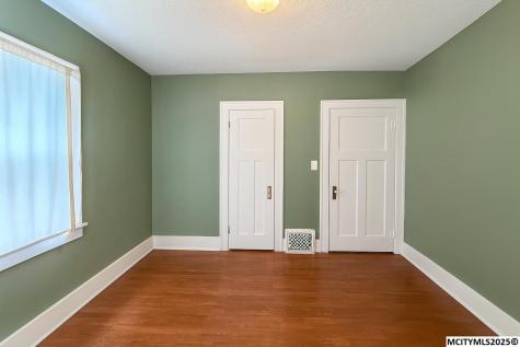 512 15th SE Mason City IA 50401