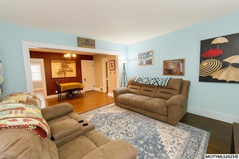 512 15th SE Mason City IA 50401
