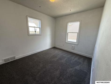 1216 2nd SW Mason City IA 50401