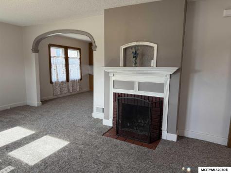 1216 2nd SW Mason City IA 50401