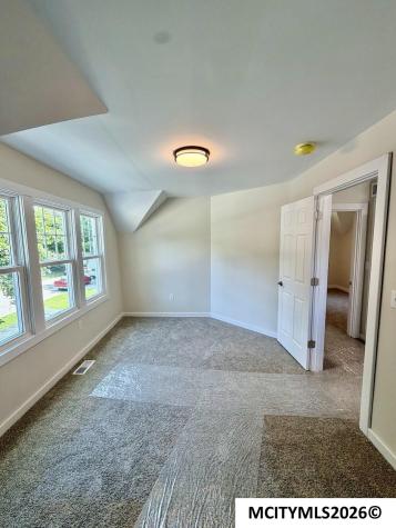 403 NW 1st Street Mason City IA 50401