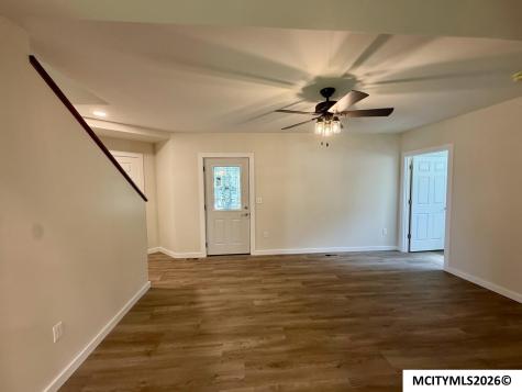 403 NW 1st Street Mason City IA 50401