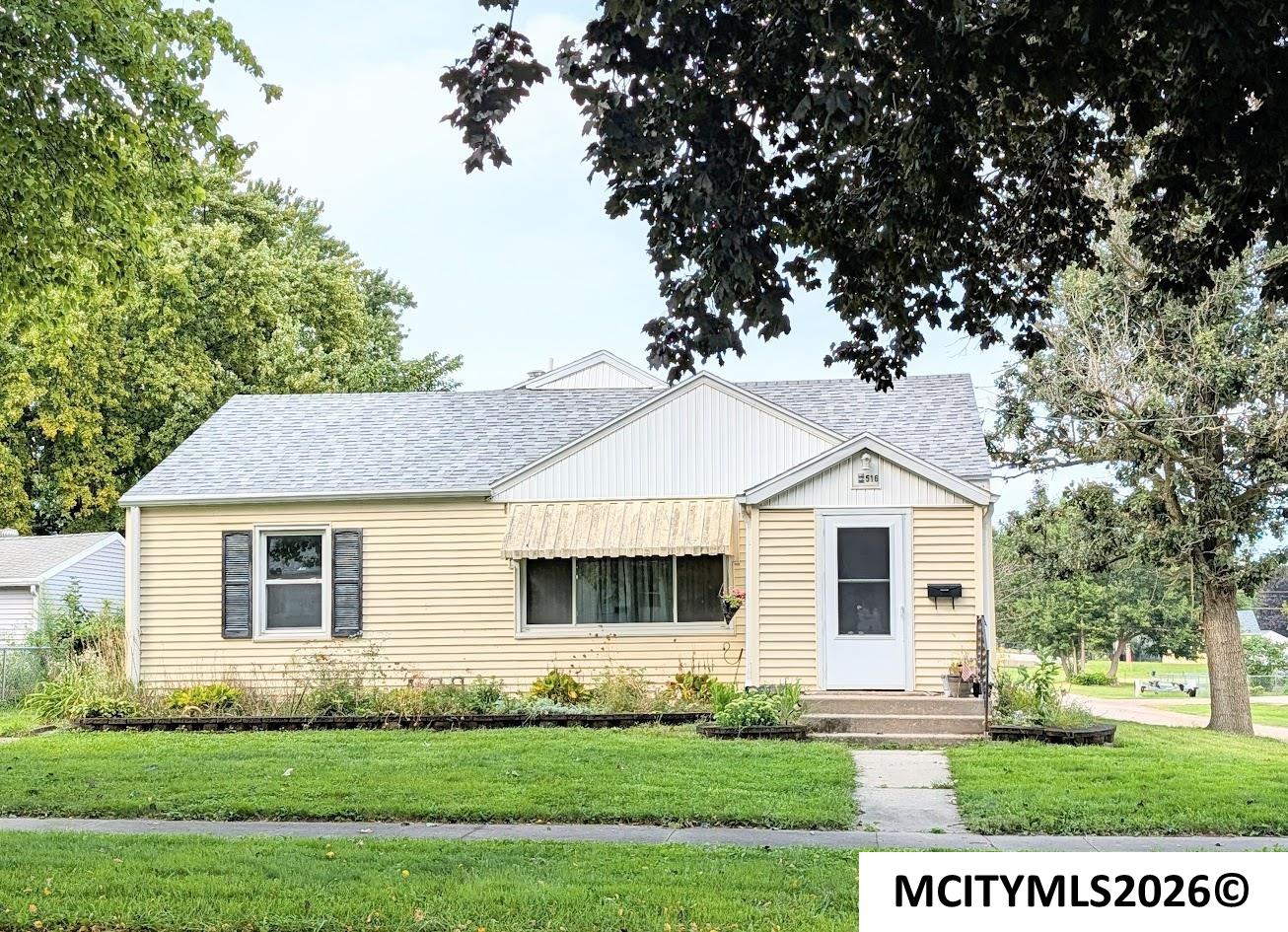 516 10th Street NW Mason City IA 50401