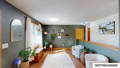 1011 S Kentucky Mason City IA 50401
