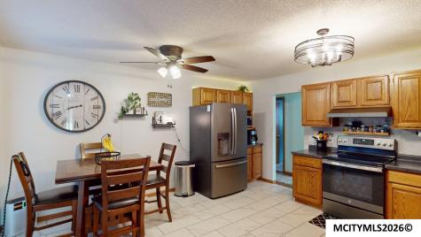 1011 S Kentucky Mason City IA 50401